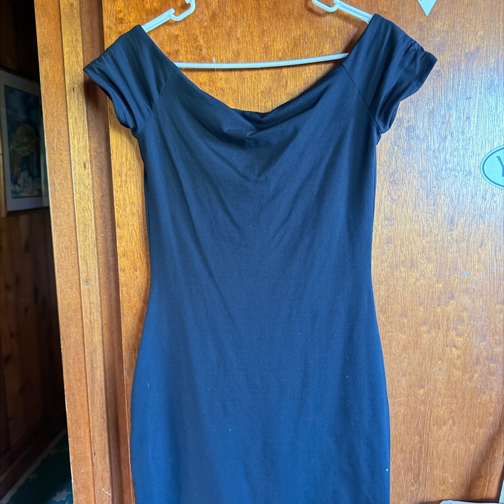 Susana Monaco Black Off-Shoulder Mini Dress